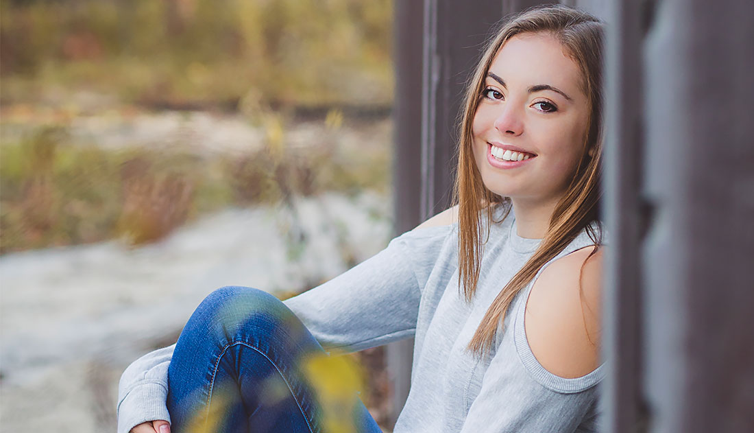 Long Grove Senior Portrait Photographer